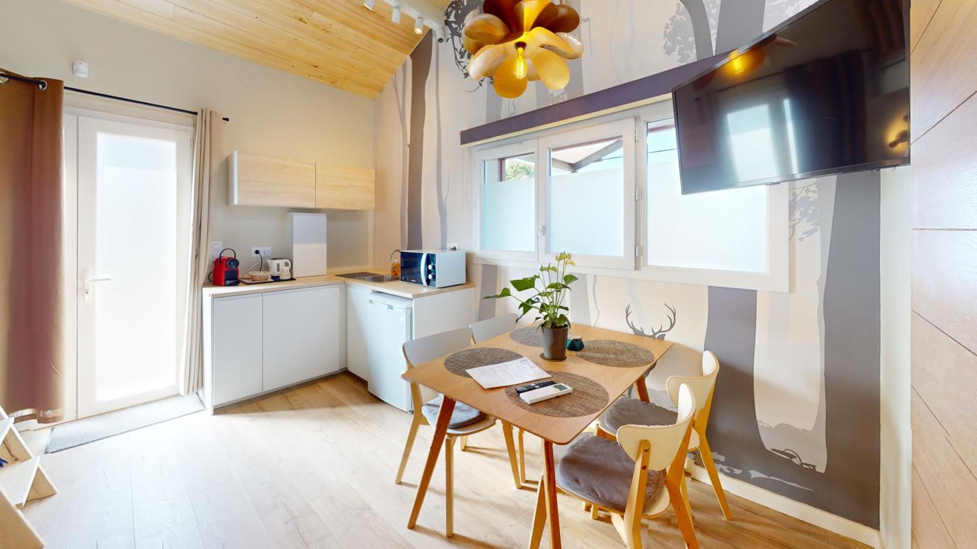 La Planette Bed & Breakfast Aussonne Eksteriør bilde